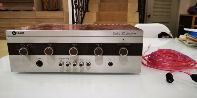 RARE!! Leak Delta 30 Amplifier (Used) SOLD Img_2091