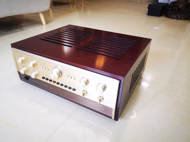 Accuphase Classic C-200L + P-300L Pre/Power Amplifier (Used) SOLD Img_2205