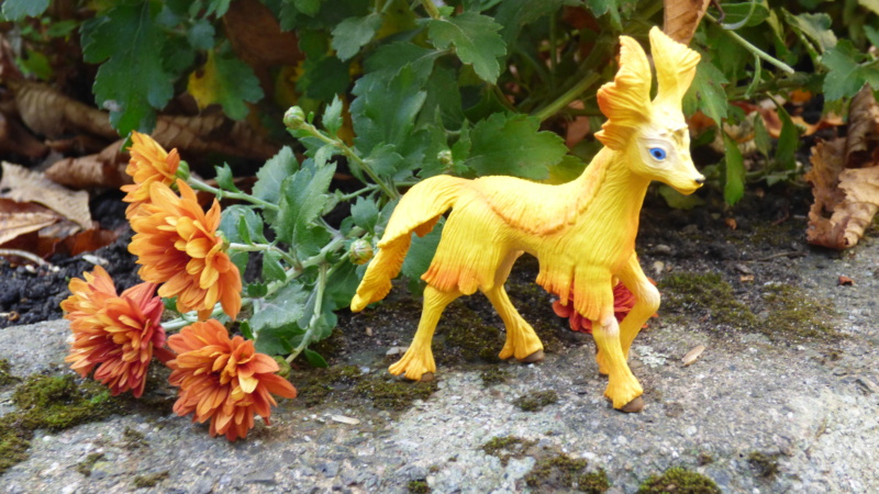 SCHLEICH : mes chevaux, mes dragons et autres figurines P1250742
