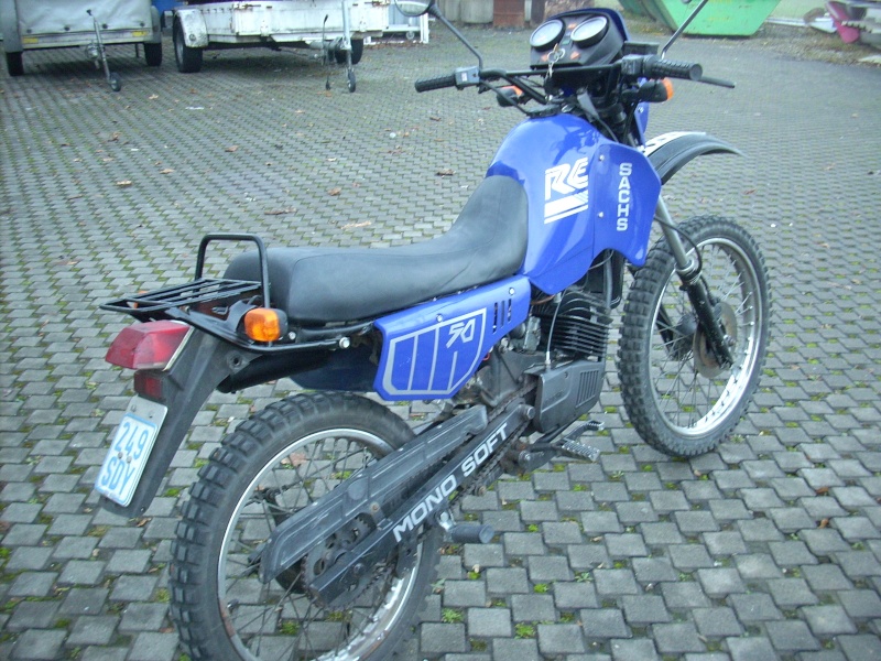 Die Enduro geht zum Lackierer 210