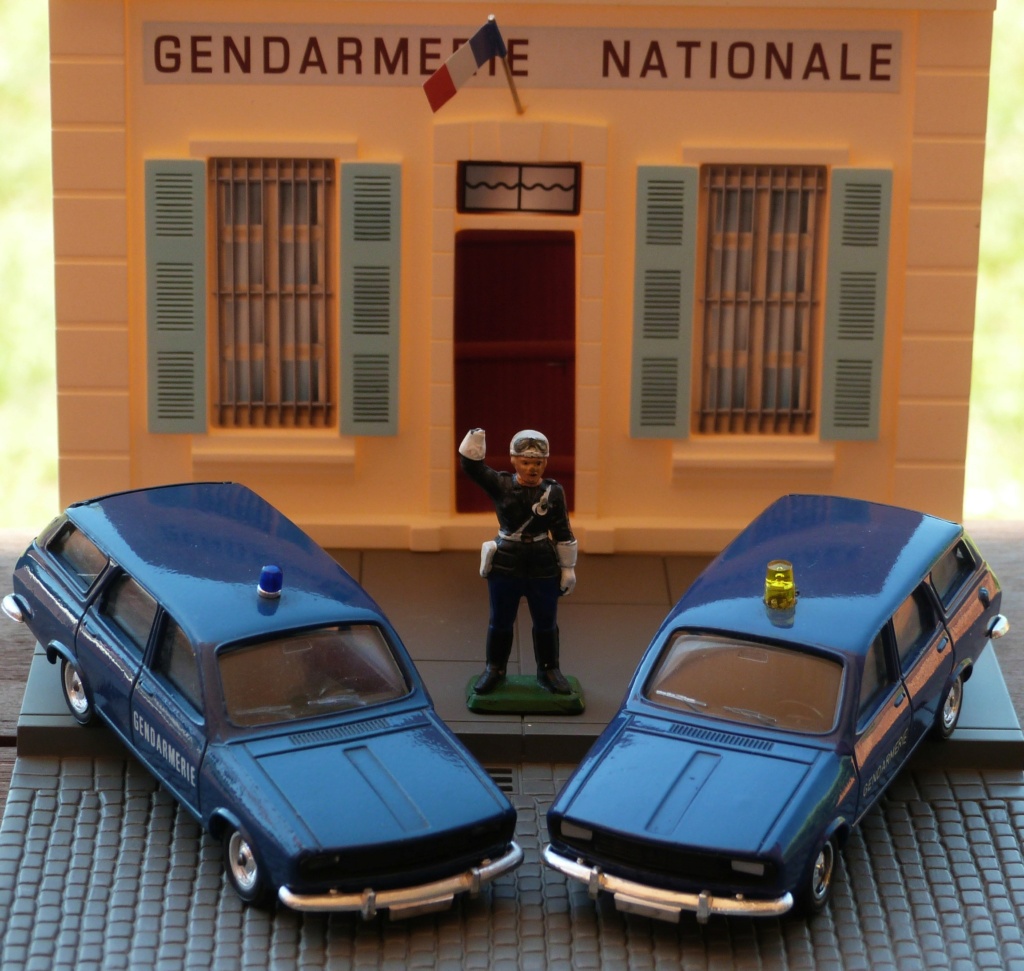Renault 12 break gendarmerie 7a728f10