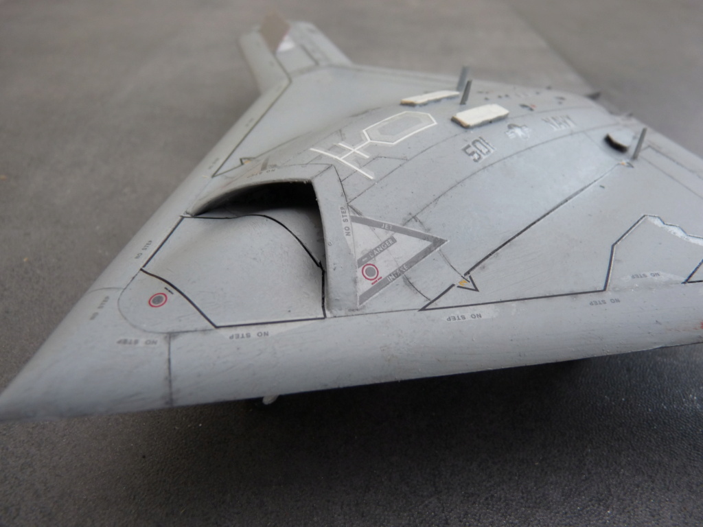 [Italeri] X-47B Nortthrop Grumman P1030013