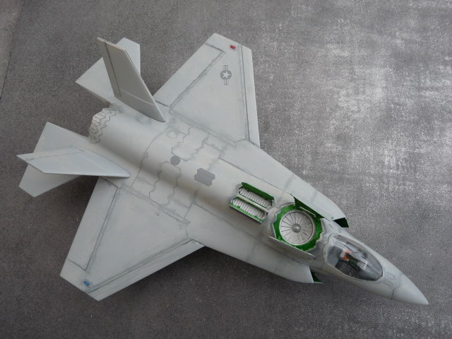 [Italeri] X-35B Lockheed Martin P1030040