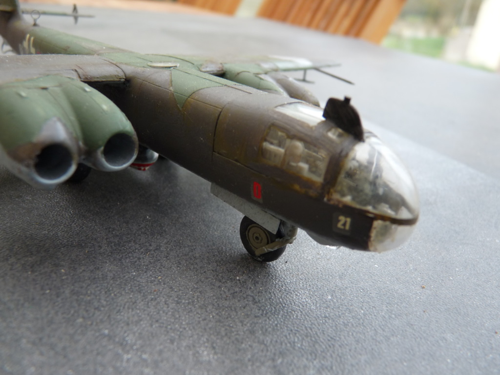 [Dragon] Arado Ar234C+Ar381 Julia P1030078