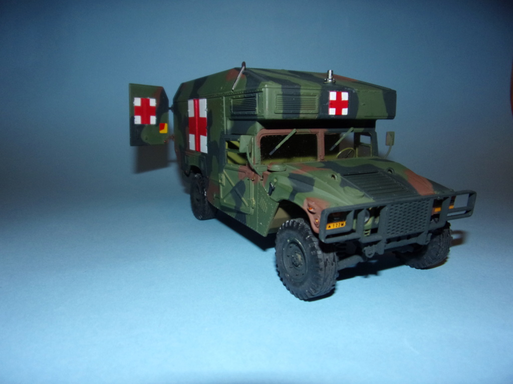 [Concours Corona models] M997 Maxi Ambulance (Academy - 1/35éme] photos finales 105_6376