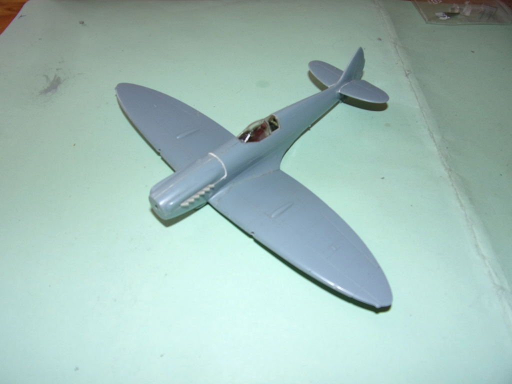 Seafire Mk XV [sword 1/72éme] - Page 2 105_6572