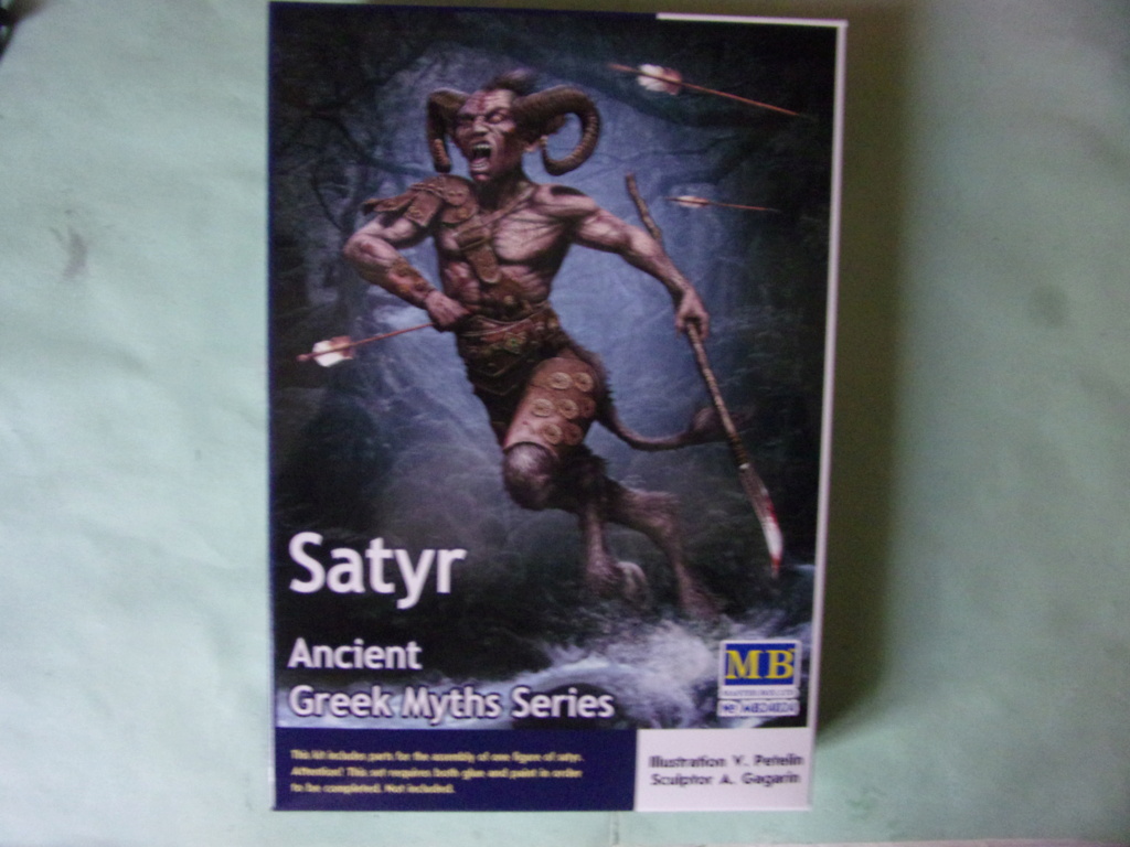 Satyr - master box - 1/24éme [MB24024] 107_0926