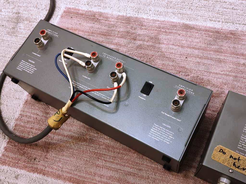 Used Pair of Martin Logan Monolith III Electrostatic Loudspeaker With New Panels Img-2073