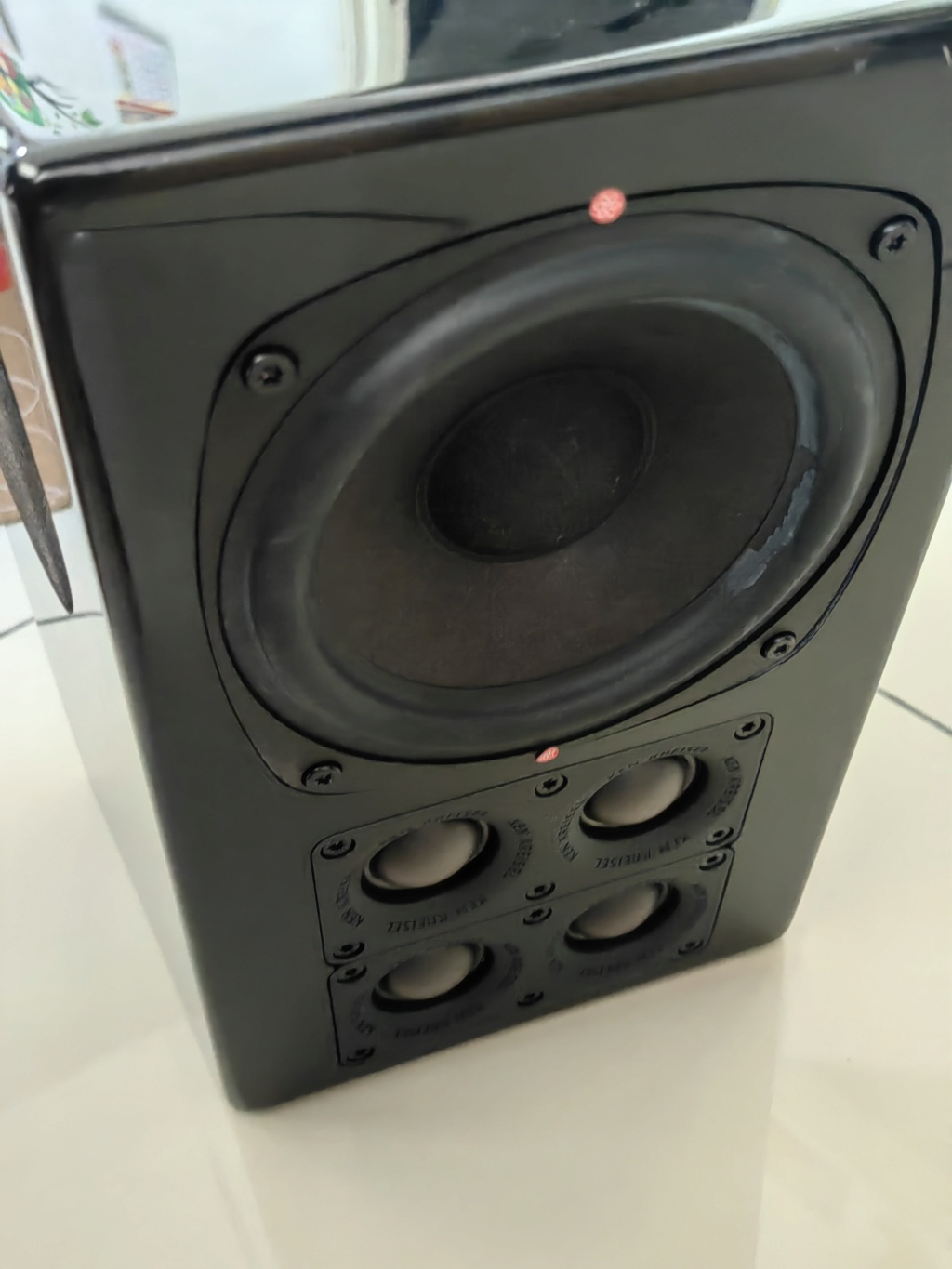 Ken Kreisel Quattro TriFX Surround Speakers-Used Img_2402