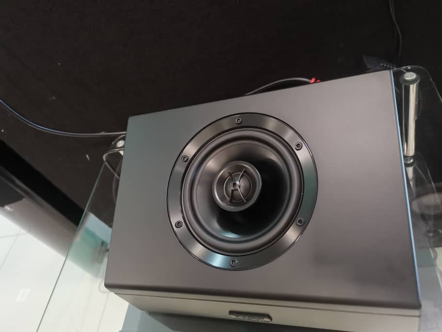Magnat AEH-400 ATM-THX Atmos Surround Speakers-Brand New Whats128