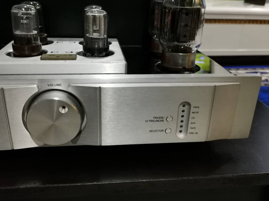 Cayin High End Tube/Valve Integrated Amplifier (A-88T) With Upgraded Tubes-Sold Whatsa84