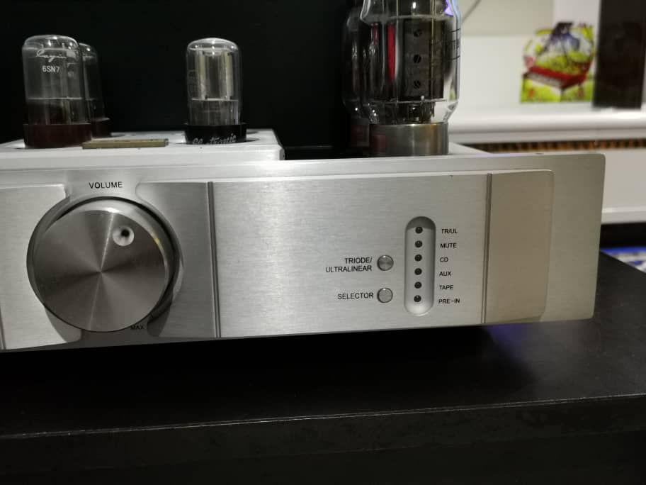 Cayin High End Tube/Valve Integrated Amplifier (A-88T) With Upgraded Tubes-Sold Whatsa85