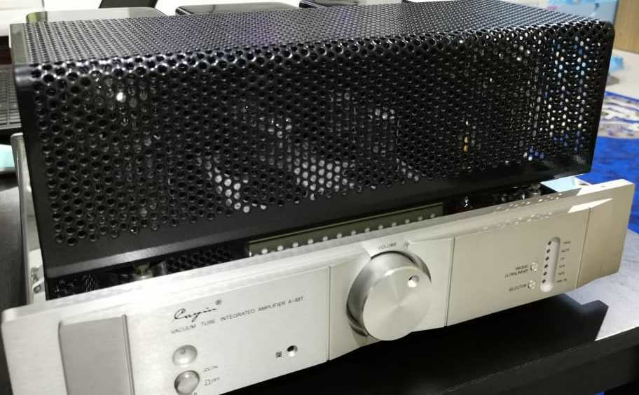 Cayin High End Tube/Valve Integrated Amplifier (A-88T) With Upgraded Tubes-Sold Whatsa90