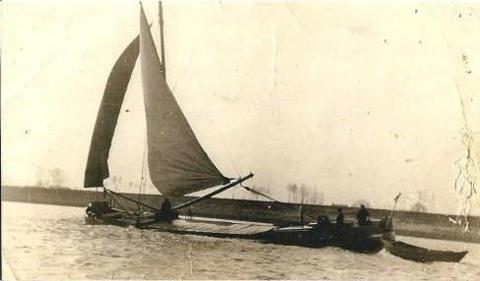 Peniche - navigation fluviale - voile - histoire 12359510