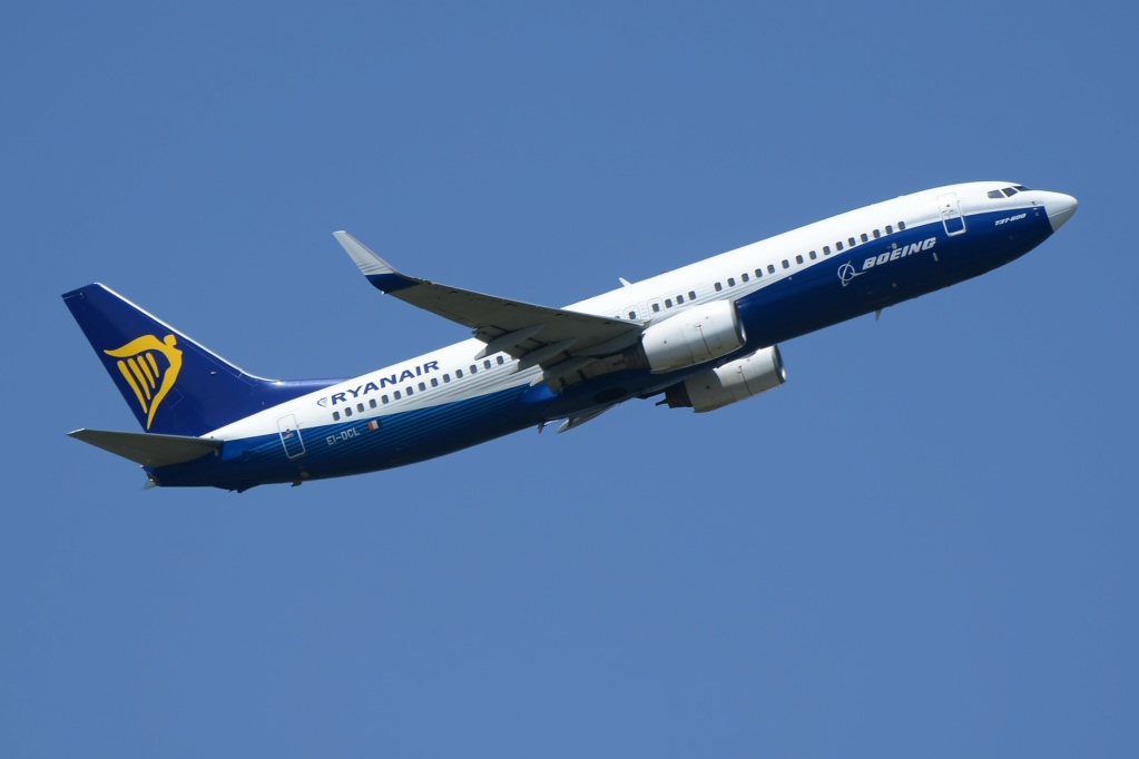 [22/07/2021] Boeing B737-800 (EI-DCL) RYANAIR / Dreamliner livery !!! Dsc_1610