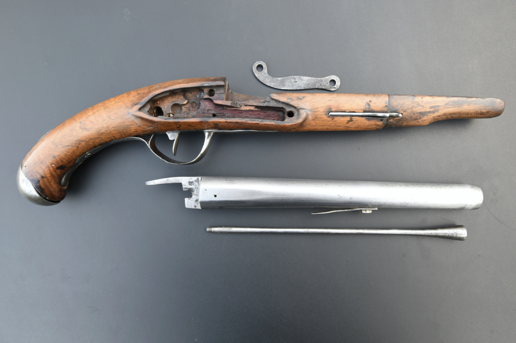 pistolet de cavalerie modèle 1763/66 de la période révolutionnaire 97f5e710