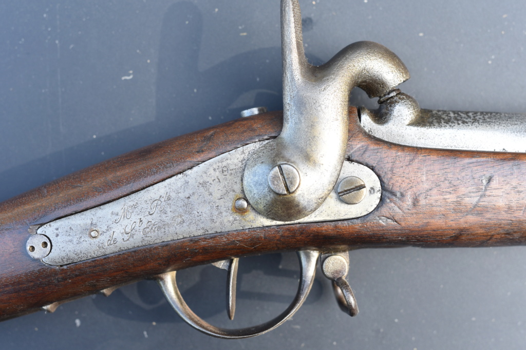 A identifier fusil français vers 1848 tampons Savoie + baïonnette  D7050410