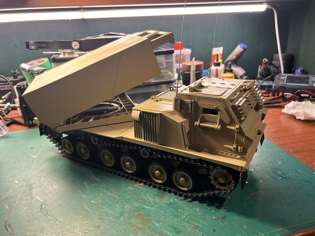 Another month, another 3D printed AFV - M270 MLRS Img_5520