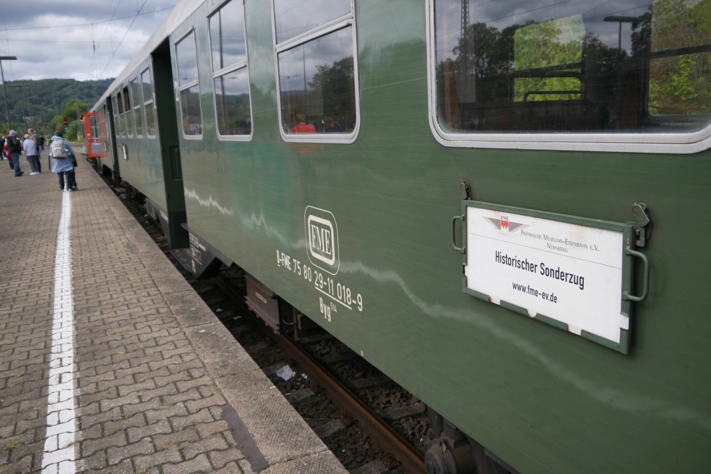 14.09.2024: Mit Doppeldampf um Würzburg - Dampflokrundfahrten entlang des Mains 00911