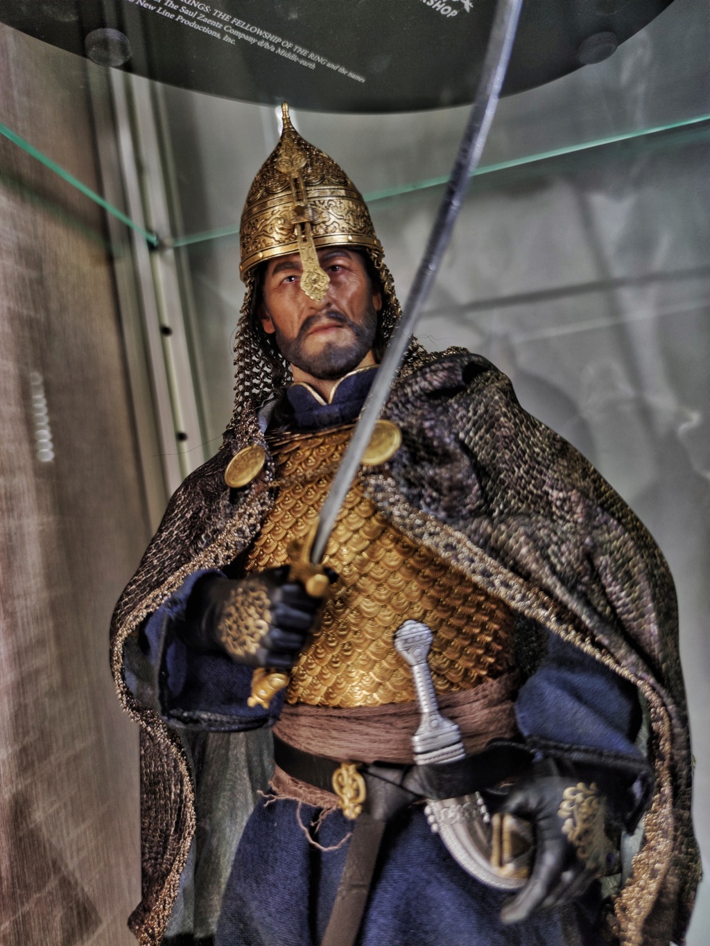 NEW PRODUCT: PopToys: 1/6 King Saladin [100% pure copper single piece of handmade armor] & Throne (EX035/EX036) - Page 2 Img_2010