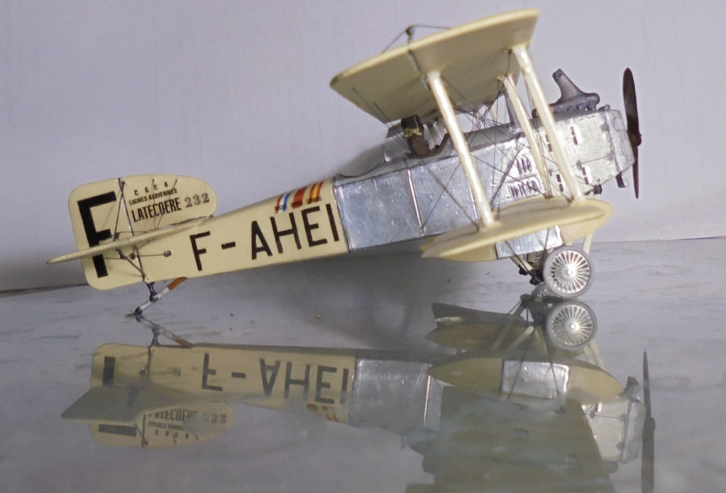 Breguet 14 Aeropostale - conversion du 1A2 international de KP (1/72)--------------Fini------------------ - Page 2 Captu313