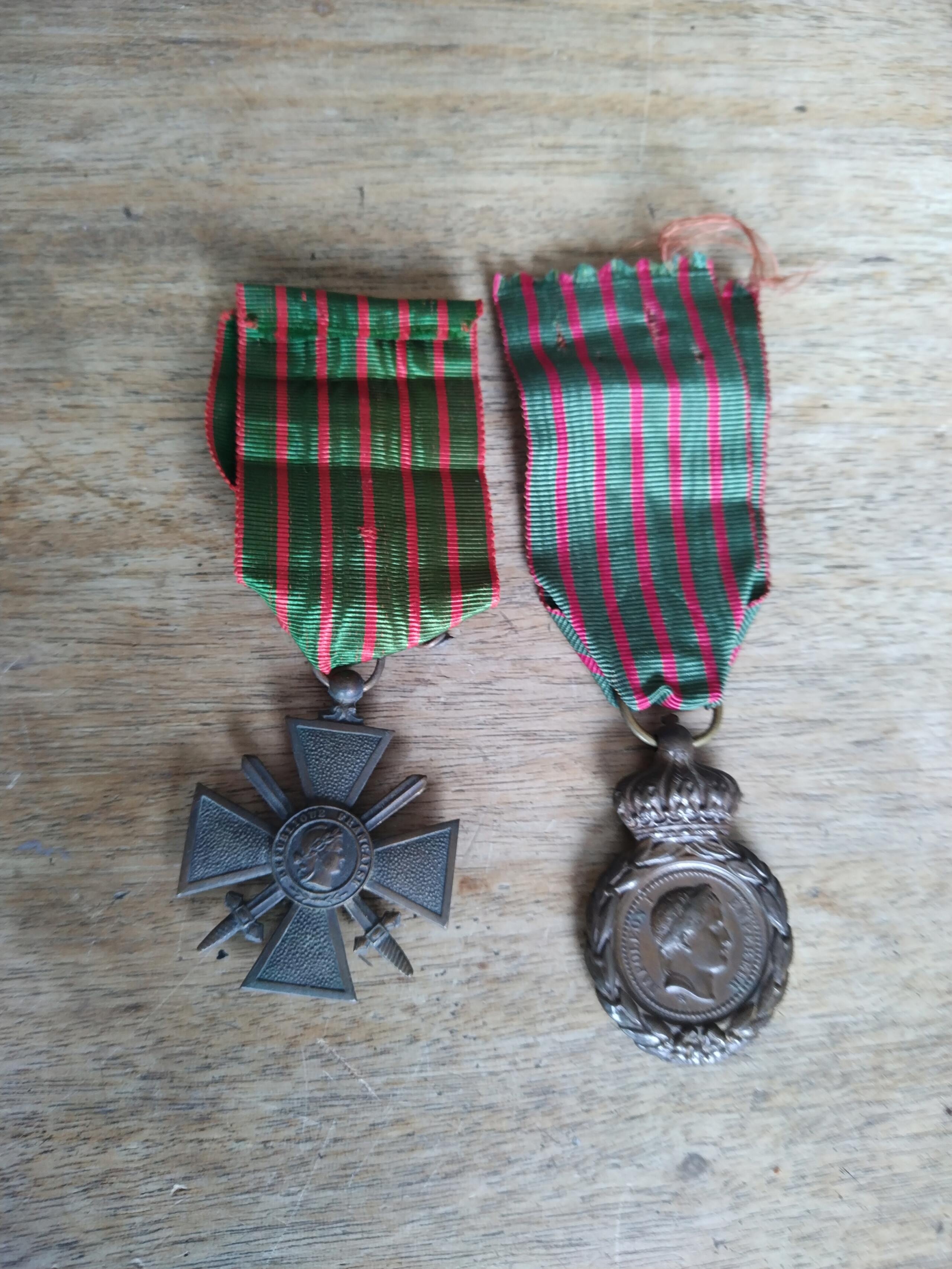 Ruban medaille Sainte Hélène  16621110