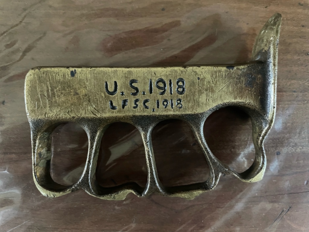 " Poignée - Poing Américain " Trench Knife Modèle 1918 . Image110