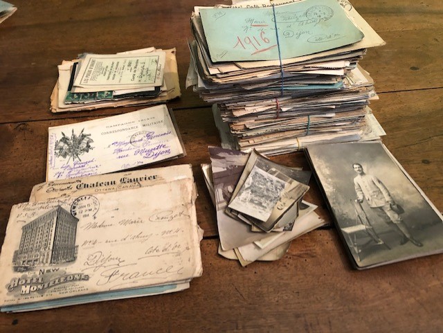 (E) 386 lettres et cartes  de guerre correspondance d'un poilu Thumb318