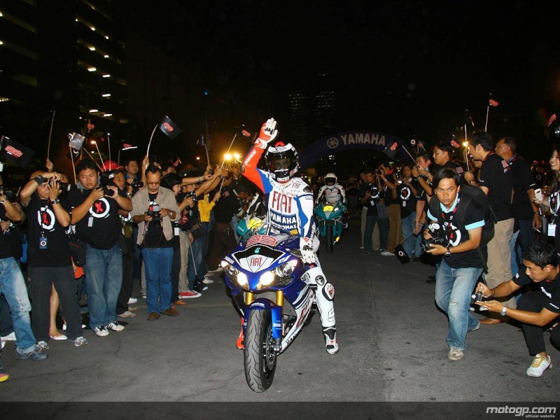 La Thaïlande accueille Jorge Lorenzo N5055010