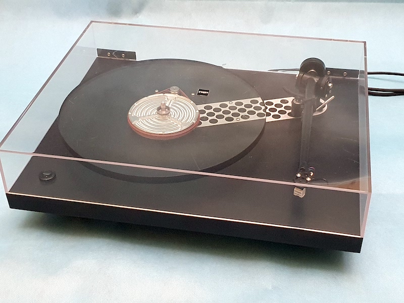 Rega Planar 3 turntable SOLD Rega-a10