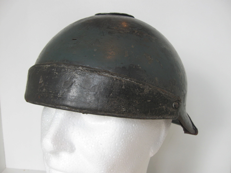 Casque modèle 23 pour chars de combat et automitrailleuses - vendu -  ESC - JUIN 1 113-610