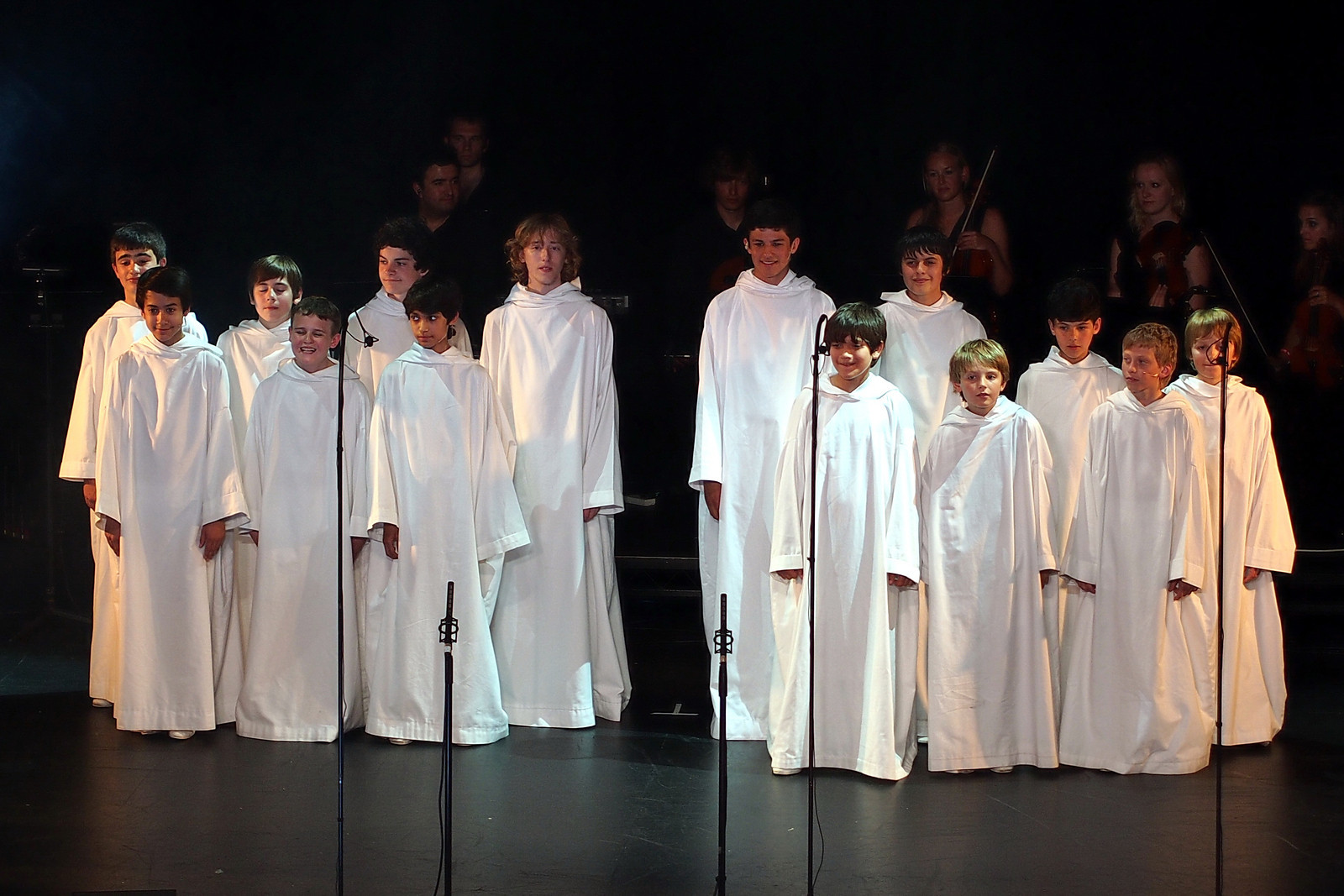 Les concerts et sorties (prestations live de Libera) [2000 → présent] - Page 3 2012_a11