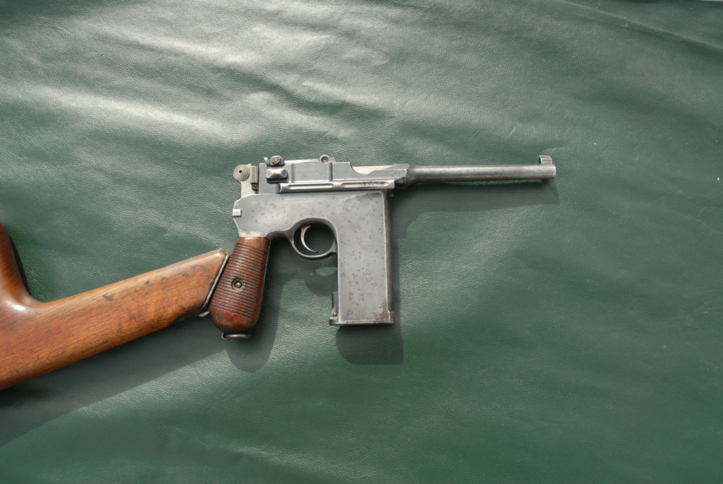 Un très rare pistolet Mauser C 96... Dsc_010