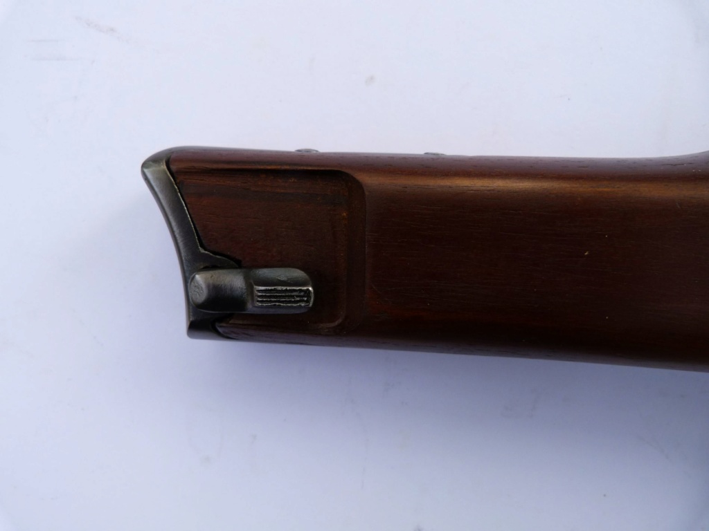 Un rare P 08 Lange Pistol et ses accessoires divers... P1070222