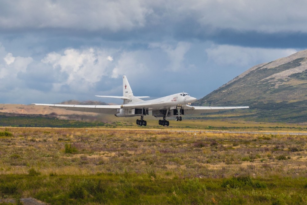 Tu-160 "White Swan" - Page 30 71395310