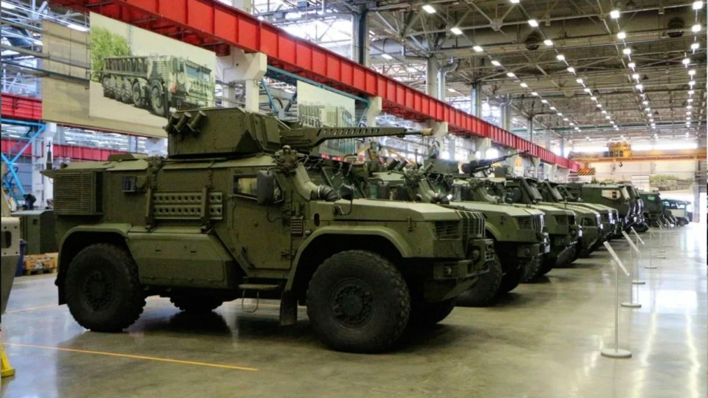 Typhoon MRAP family vehicles - Page 10 89769910