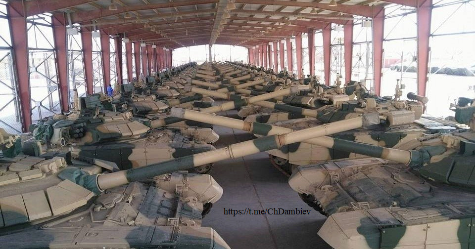 Iraqi Army - Page 13 T-90s10