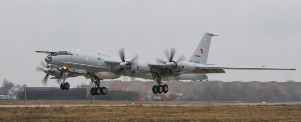 ASW Aircrafts for Russian Navy: - Page 12 Tu-14210