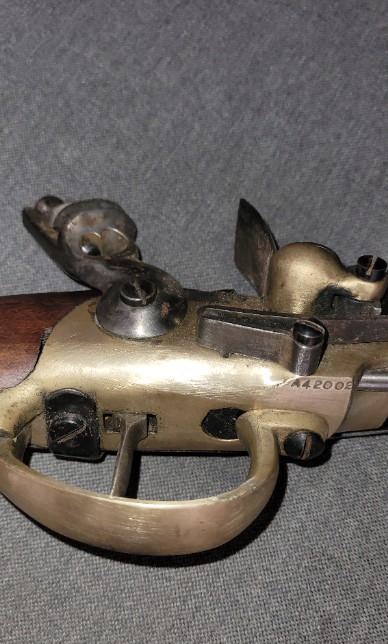 Reproduction pistolet 1777 Charleville (identification/ avis/ estimation) 00c94110