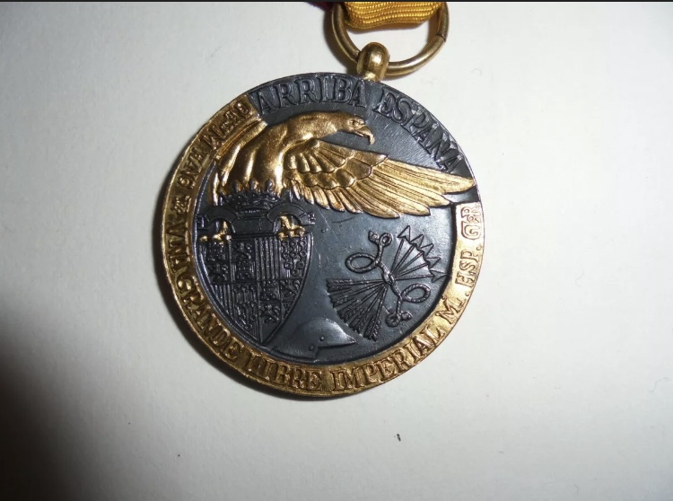 Médaille espagnole de 1936  2823a610