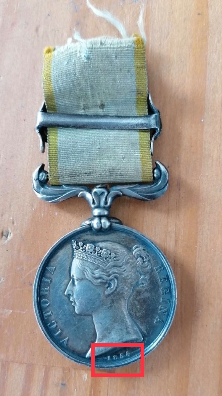 Médaille Crimée avec agrafe et ruban 61e1b910