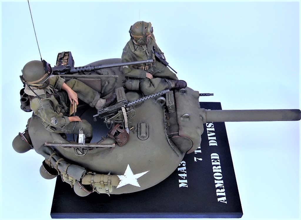 Tourelle scherman M4A3 105 mn  7 eme Division blindées US Sam_4013