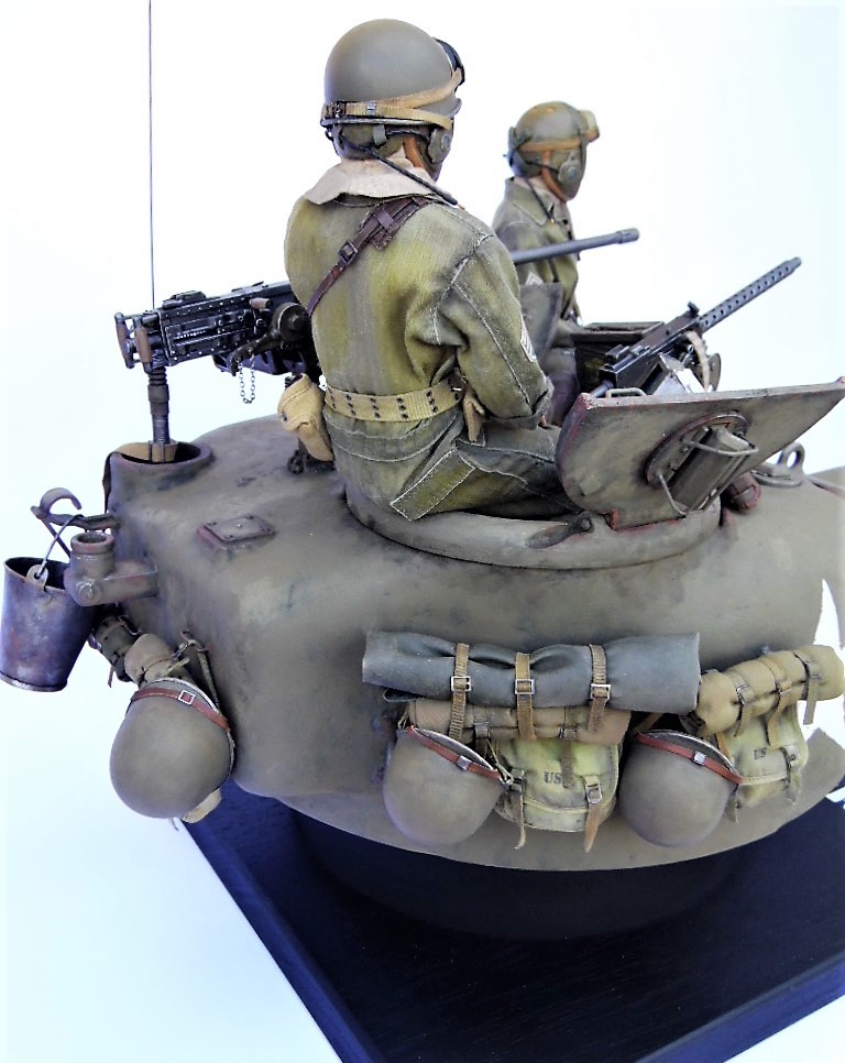 Tourelle scherman M4A3 105 mn  7 eme Division blindées US Sam_4014