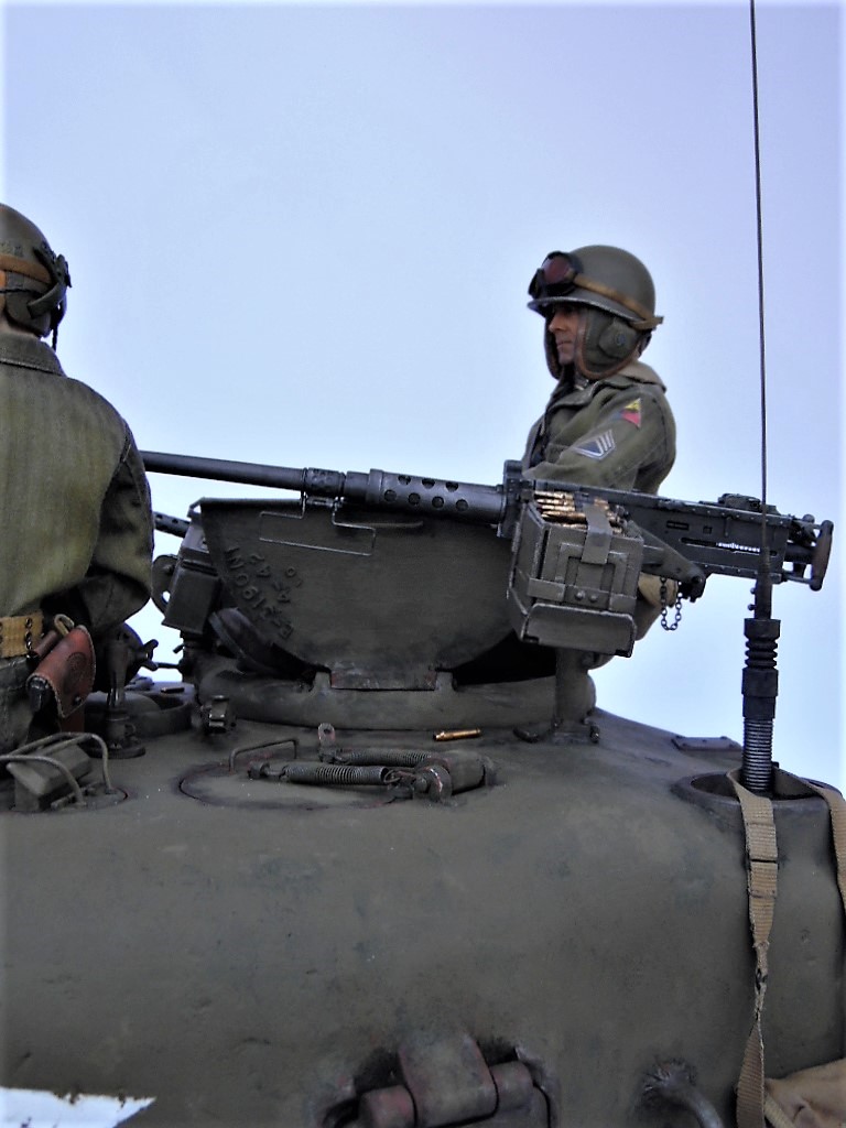 Tourelle scherman M4A3 105 mn  7 eme Division blindées US Sam_4111