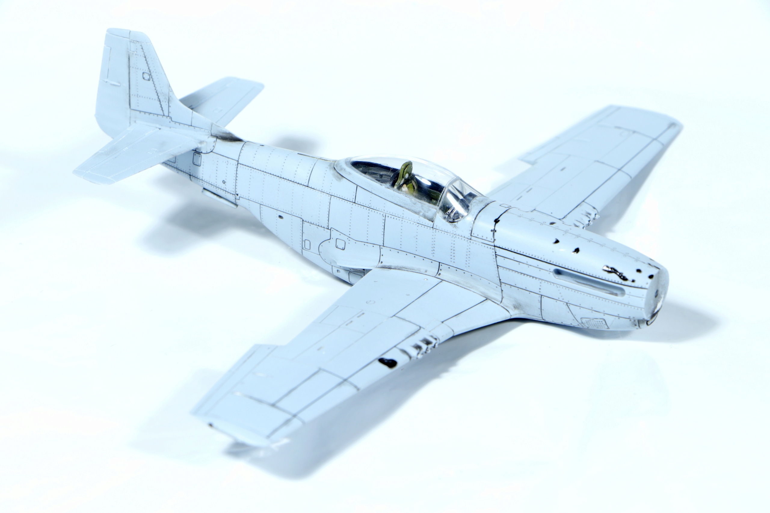 [Arma Hobby] 1/72 - North American P-51B & F-6C  [Airfix] F-51D Mustang Img_2272