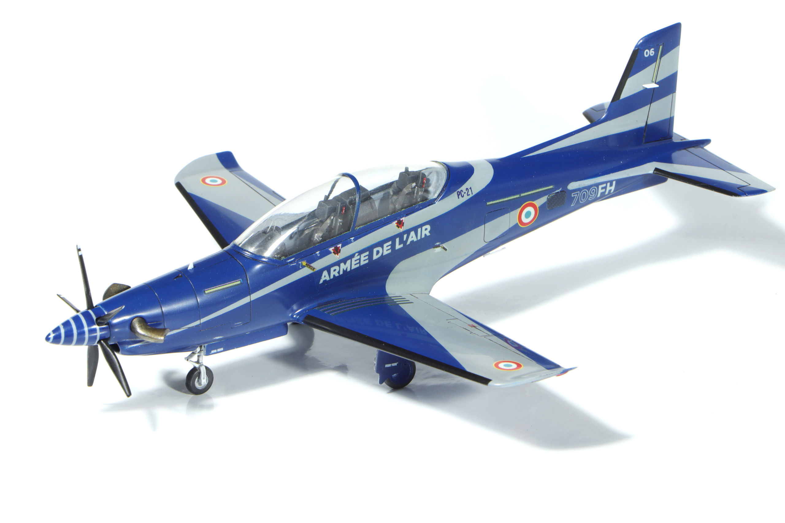 1/72 PC-21 Armée de l'air - 3D Blitz Models Img_9720