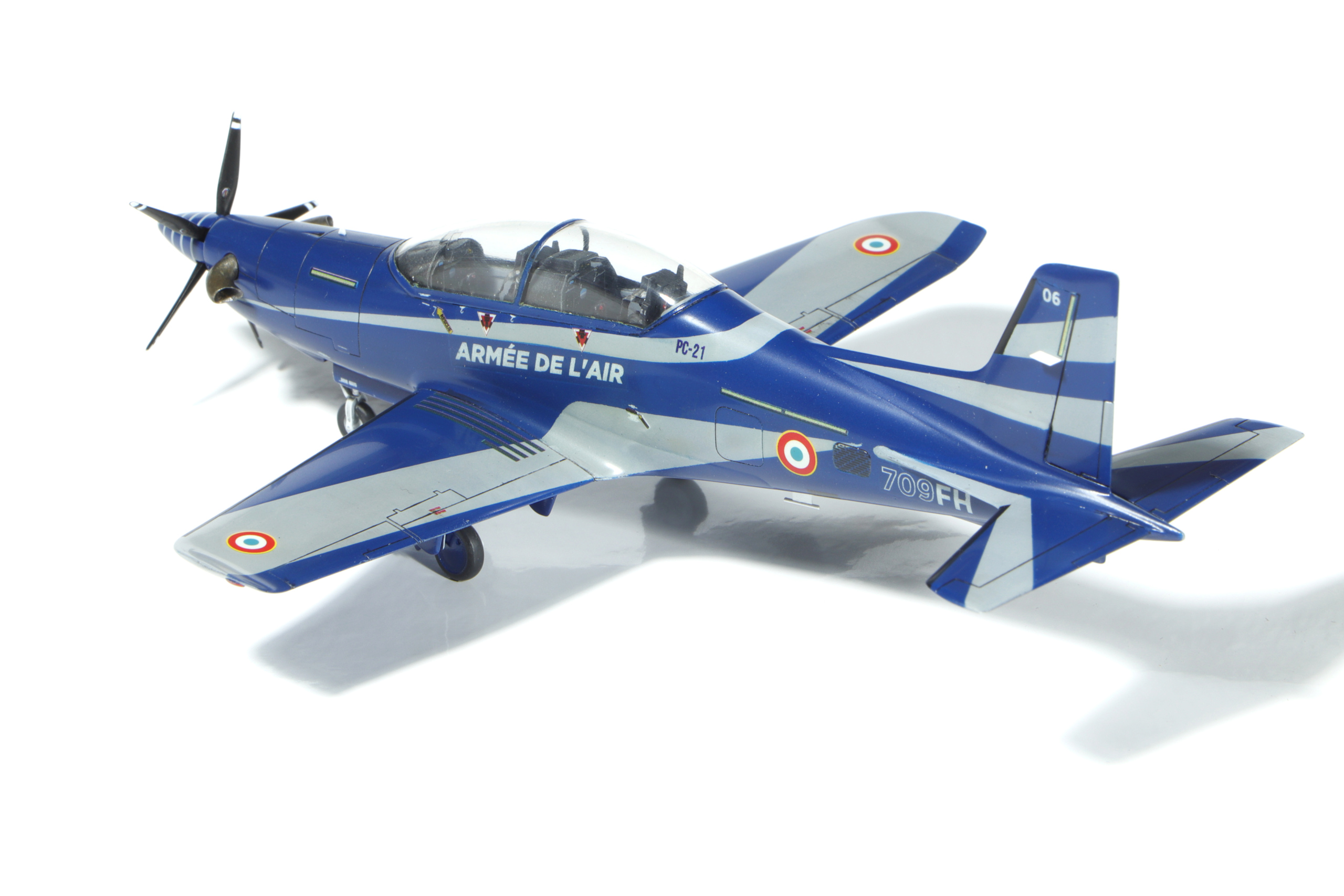 1/72 PC-21 Armée de l'air - 3D Blitz Models Img_9721