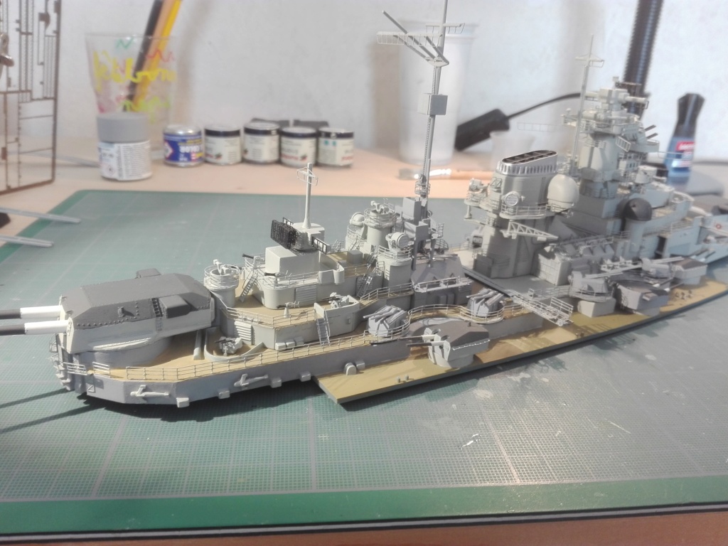 Bismarck par HellCat76 1/350 Academy, kit eduard - Page 6 Img_2046