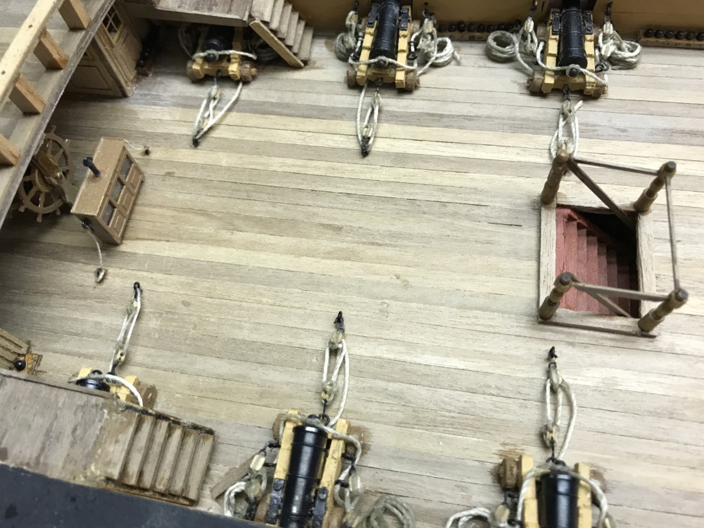 Nochmals ein Bauversuch, die H.M.S. Victory gebaut von Helling - Seite 3 Vic_2f34