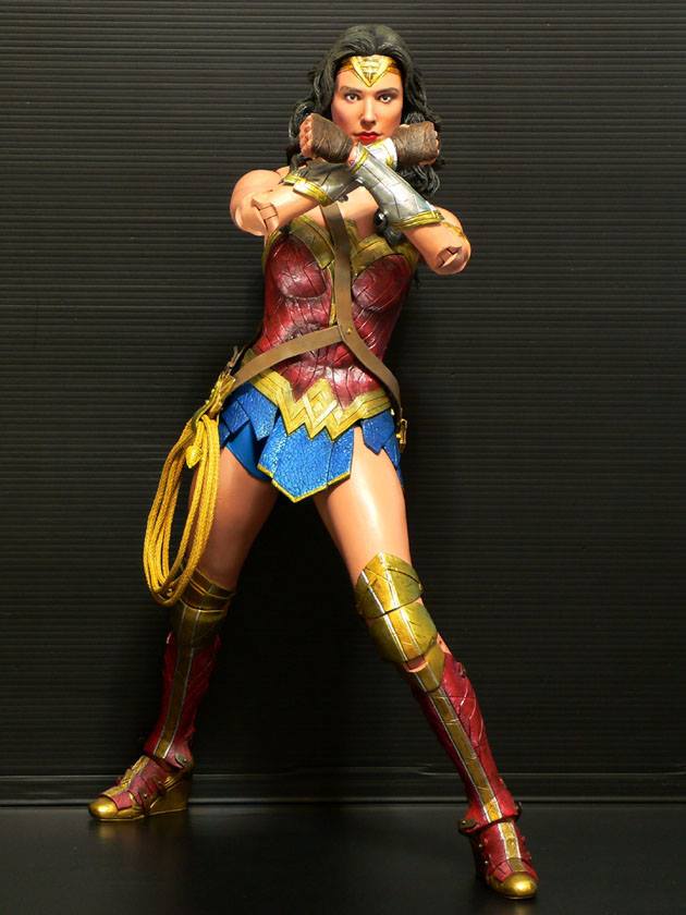 Wonder Woman 1/4 (Neca) 34693610